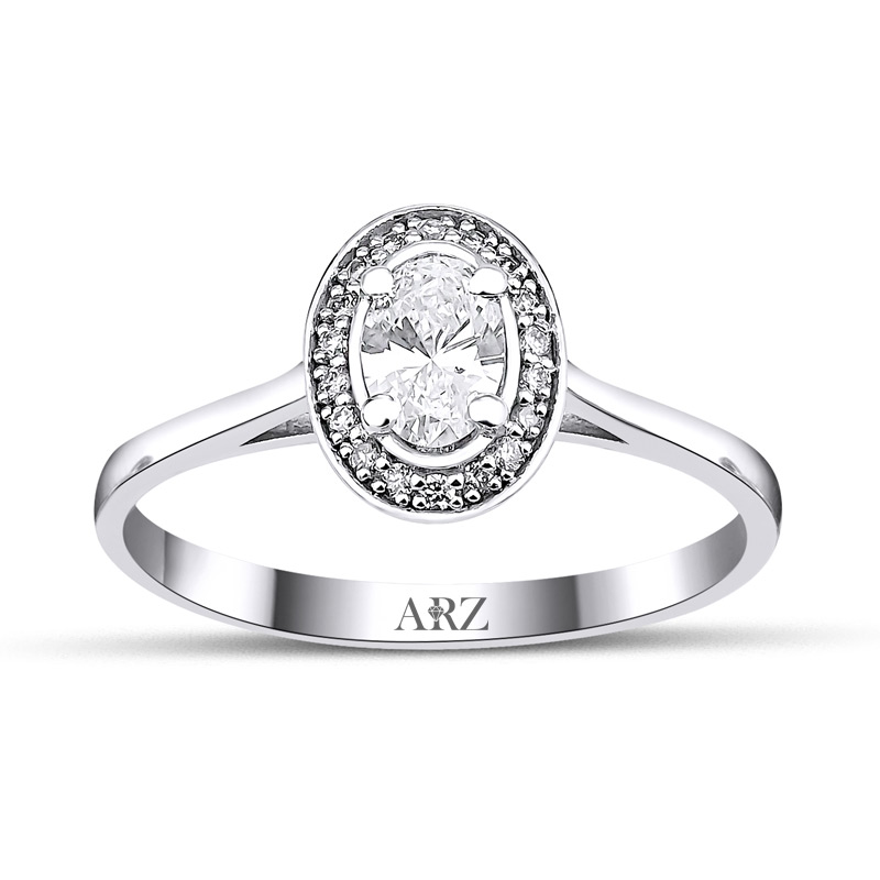 0.42 Karat Oval Kesim Pırlanta Kenarları Taşlı Tektaş Yüzük