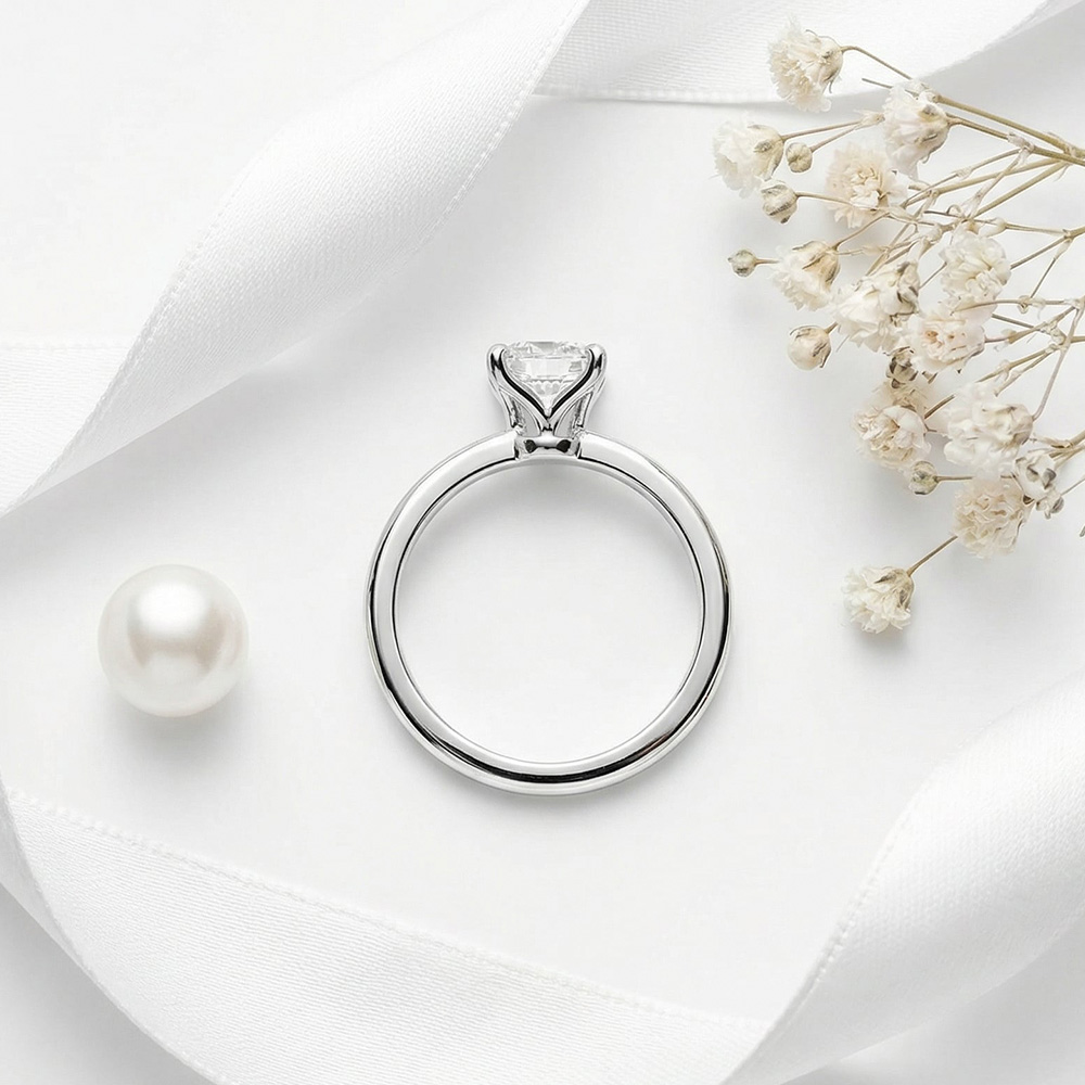 1.50 KARAT D Renk Vs2 Berraklık Oval Tektaş Yüzük 