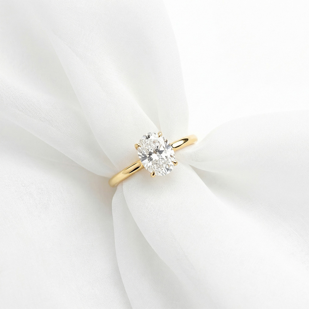 2.06 Karat D Color Vs1 Berraklık Oval Lab Grown Pırlanta Yüzük